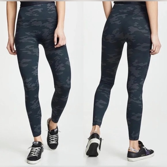 SPANX Look At Me Now Camo Seamless Leggings High Waisted Sz S - Picture 2 of 5